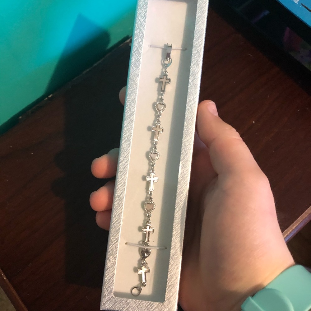 cross bracelet